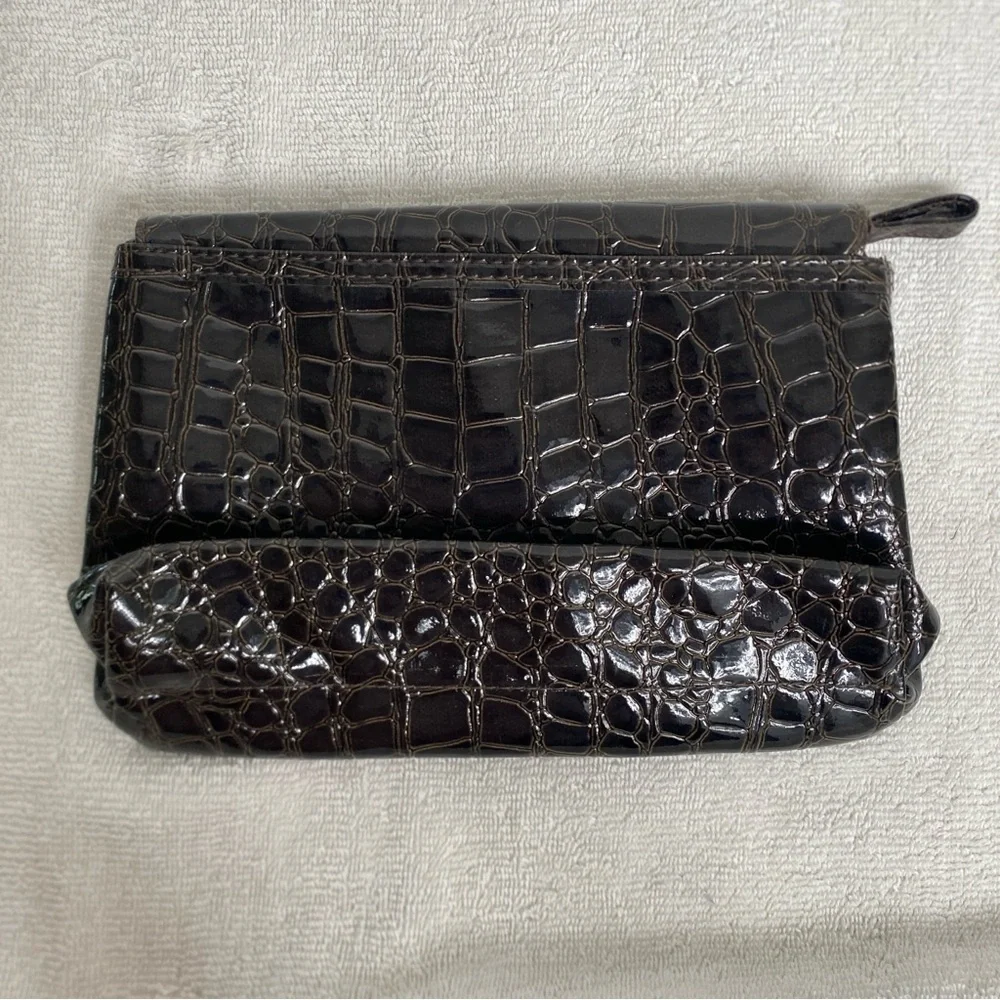 Barr + Barr New York Women's Brown Faux Croc Makeup Small Toiletries Bag Travel